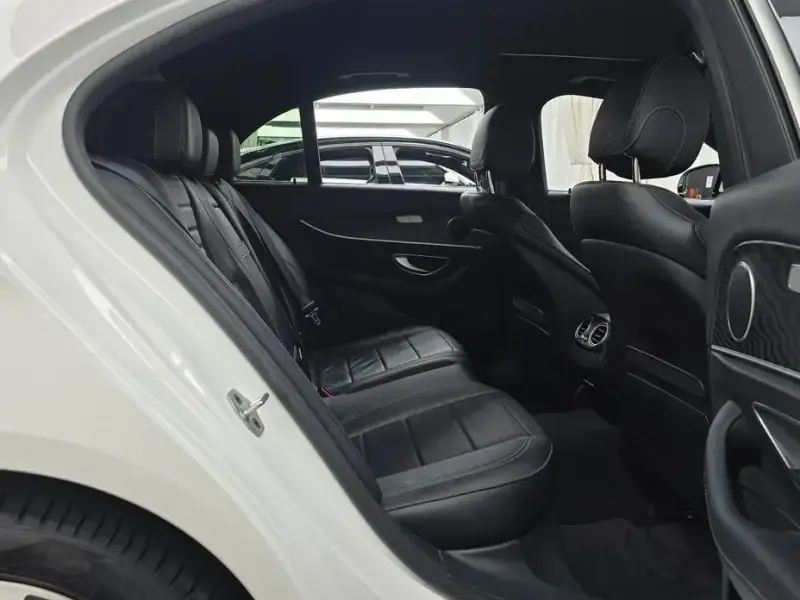 2023 Mercedes-Benz E-Класс с пробегом 59 594 км