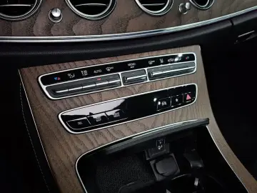 2021 Mercedes-Benz E-Класс с пробегом 82 203 км