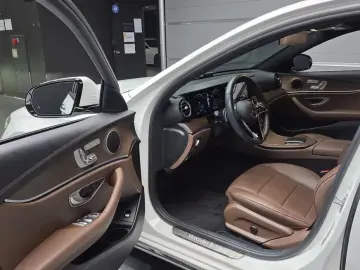 2022 Mercedes-Benz E-Класс с пробегом 72 305 км