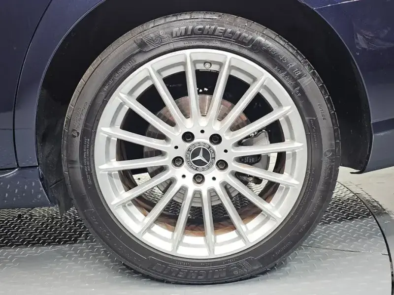 2021 Mercedes-Benz E-Класс с пробегом 31 115 км
