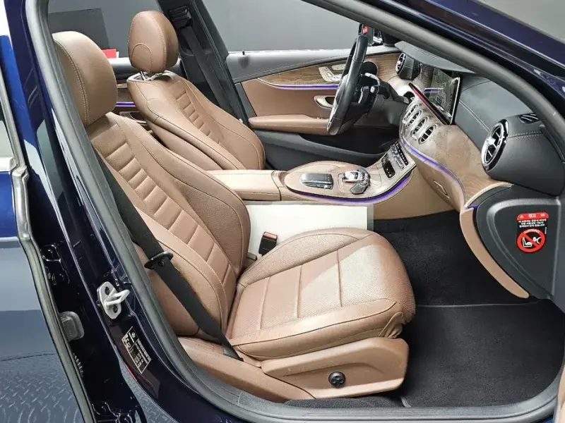 2021 Mercedes-Benz E-Класс с пробегом 31 115 км