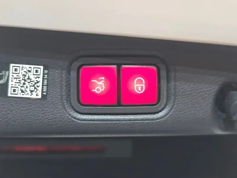2022 Mercedes-Benz E-Класс с пробегом 75 400 км