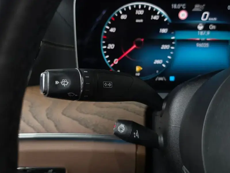 2021 Mercedes-Benz E-Класс с пробегом 96 035 км