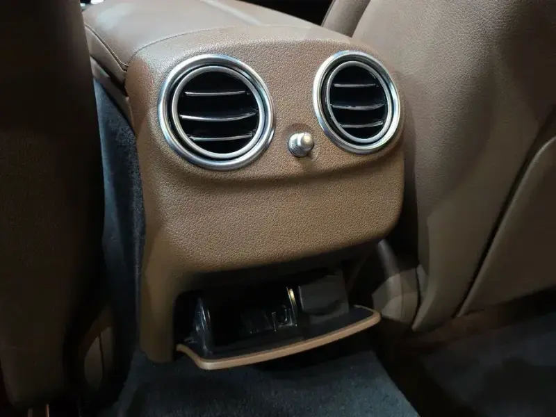 2022 Mercedes-Benz E-Класс с пробегом 48 860 км