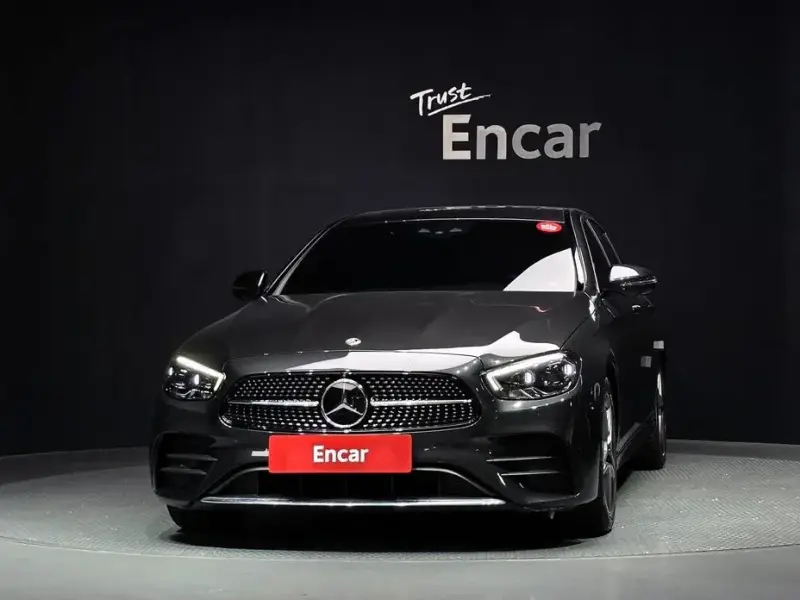 2022 Mercedes-Benz E-Класс с пробегом 48 861 км