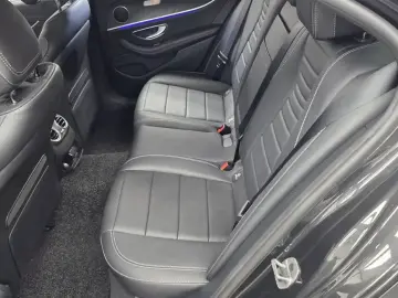2022 Mercedes-Benz E-Класс с пробегом 48 861 км