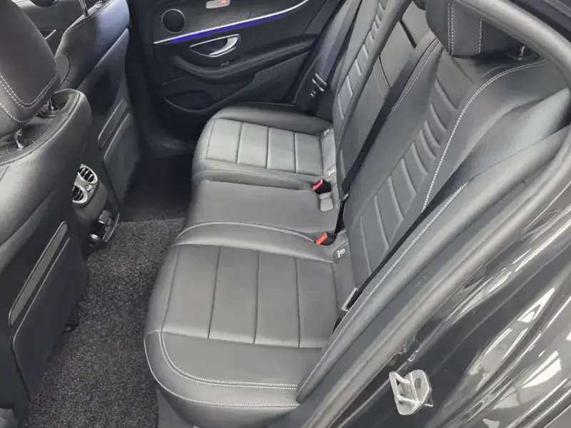2022 Mercedes-Benz E-Класс с пробегом 48 861 км