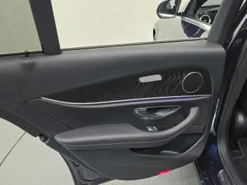 2022 Mercedes-Benz E-Класс с пробегом 77 978 км