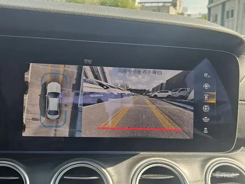 2022 Mercedes-Benz E-Класс с пробегом 65 129 км