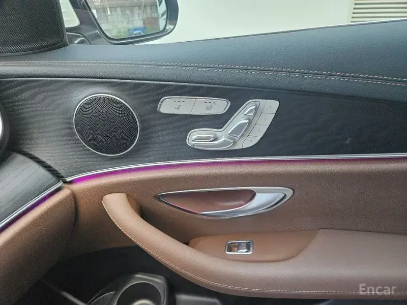 2022 Mercedes-Benz E-Класс с пробегом 65 129 км