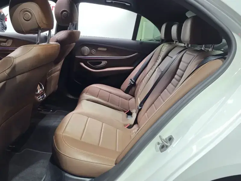 2021 Mercedes-Benz E-Класс с пробегом 65 282 км