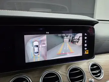 2021 Mercedes-Benz E-Класс с пробегом 65 282 км