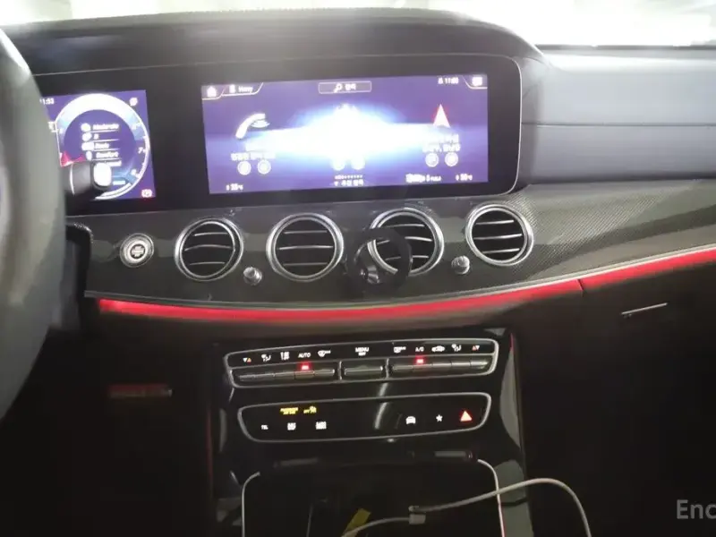 2021 Mercedes-Benz E-Класс с пробегом 21 931 км