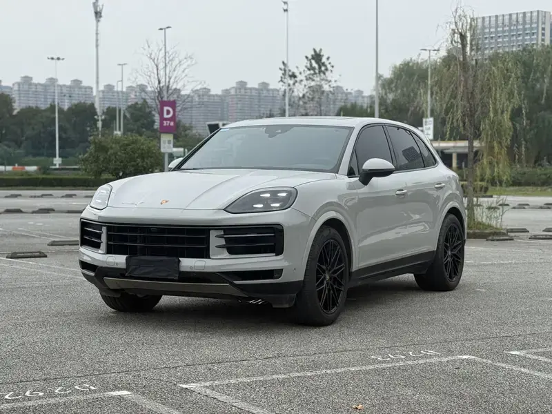 2024 Porsche Cayenne с пробегом 43 000 км