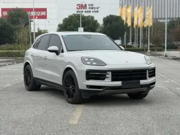 2024 Porsche Cayenne с пробегом 43 000 км