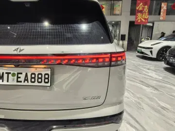 2024 Yipai eπ008 с пробегом 70 000 км