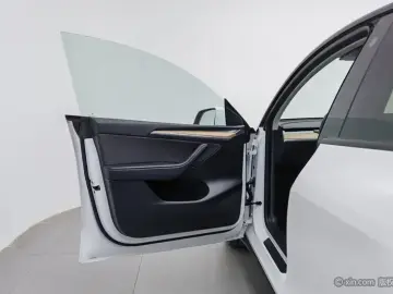 2022 Tesla Model Y с пробегом 101 200 км