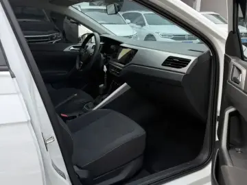 2023 Volkswagen Polo с пробегом 11 000 км