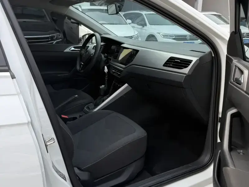 2023 Volkswagen Polo с пробегом 11 000 км