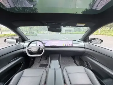 2024 Jidu Ji Yue 01 с пробегом 49 000 км