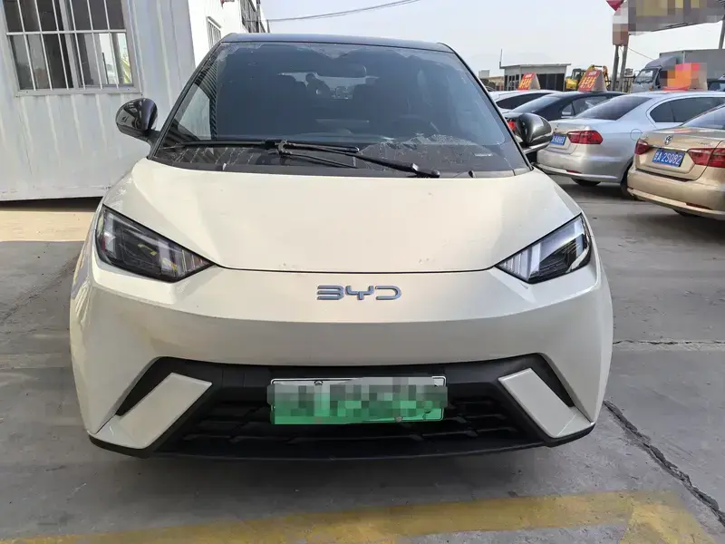 2025 BYD Seagull с пробегом 33 000 км