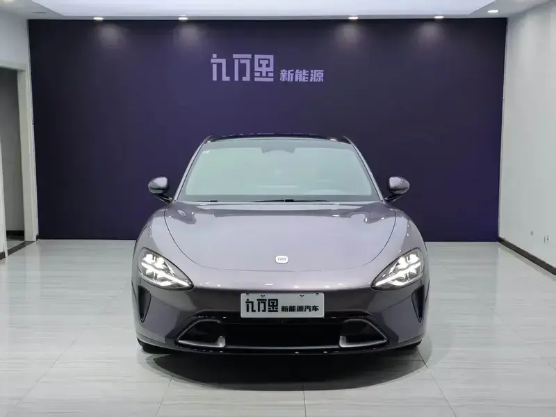 2024 Xiaomi SU7 с пробегом 35 000 км