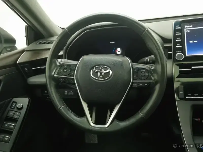 2019 Toyota Avalon с пробегом 86 500 км