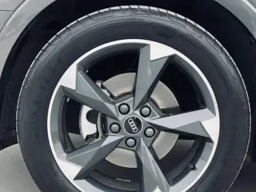 2022 Audi Q3 с пробегом 19 500 км
