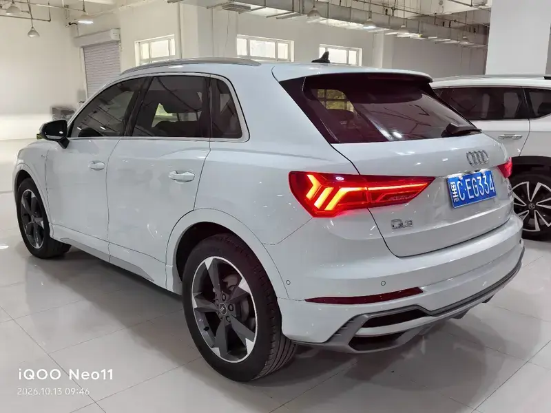 2022 Audi Q3 с пробегом 44 400 км