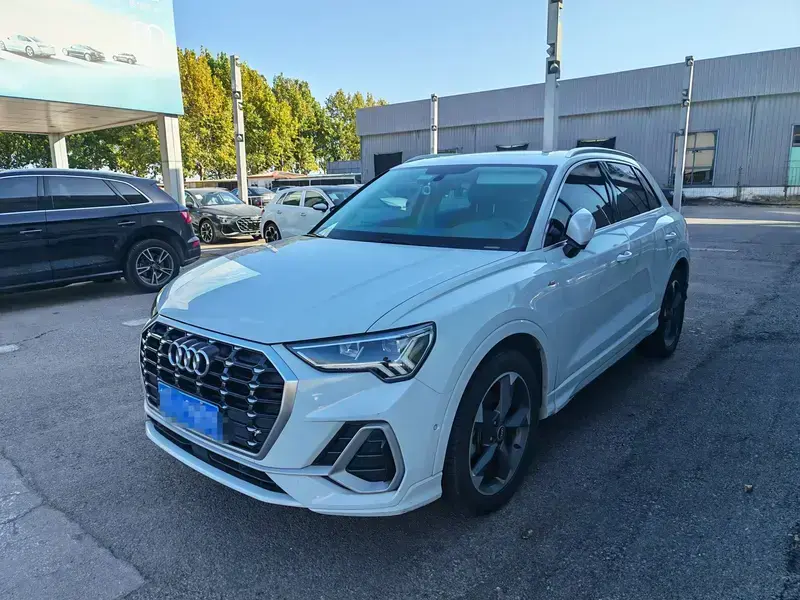 2021 Audi Q3 с пробегом 69 000 км