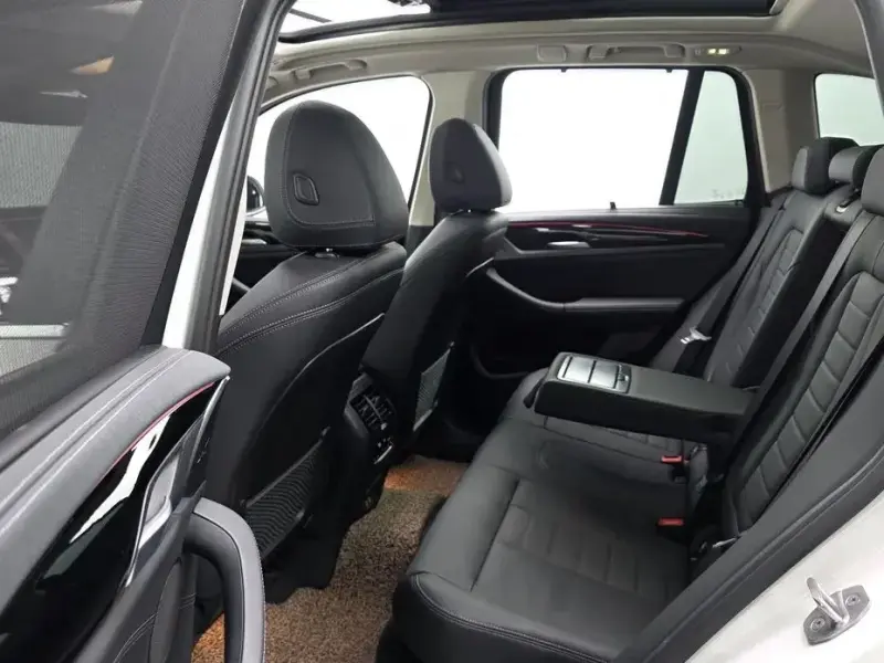 2022 BMW X3 с пробегом 71 962 км