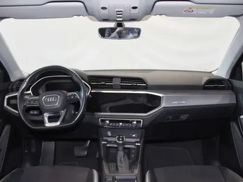 2020 Audi Q3 с пробегом 54 400 км