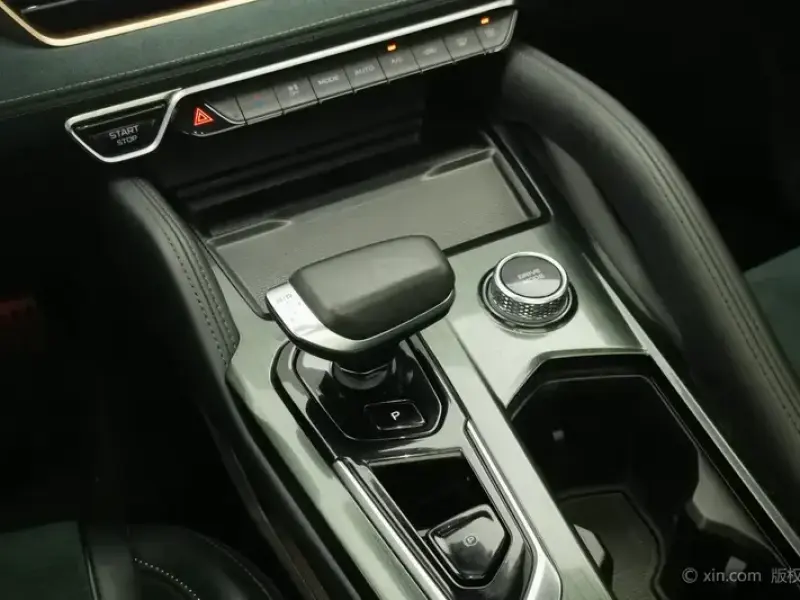 2021 Geely Monjaro с пробегом 43 400 км