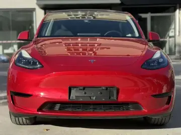 2022 Tesla Model Y с пробегом 40 000 км