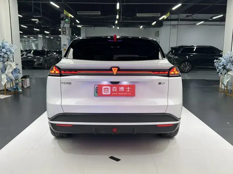 2026 Changan Deepal S07 с пробегом 5 600 км