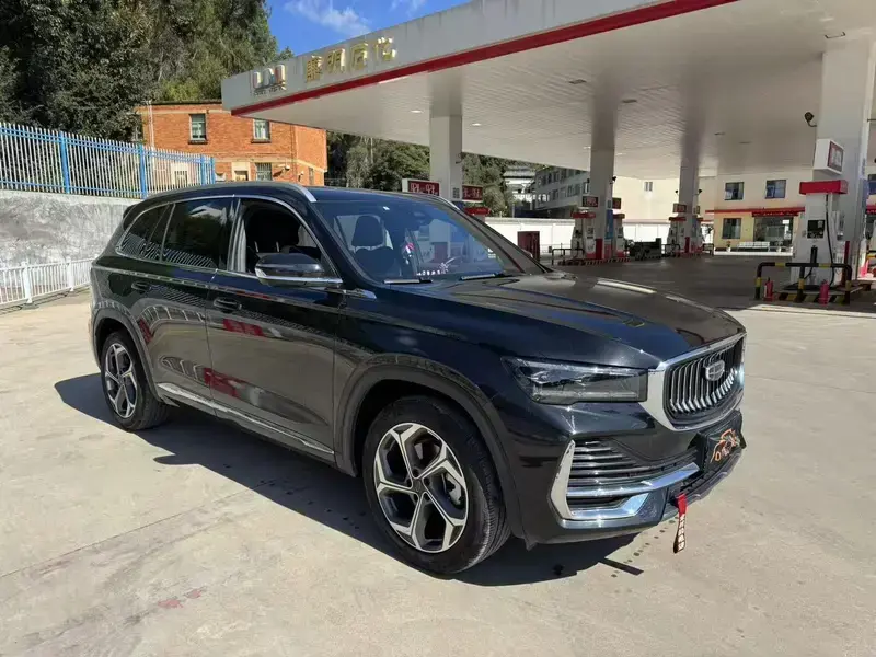 2024 Geely Monjaro с пробегом 36 000 км