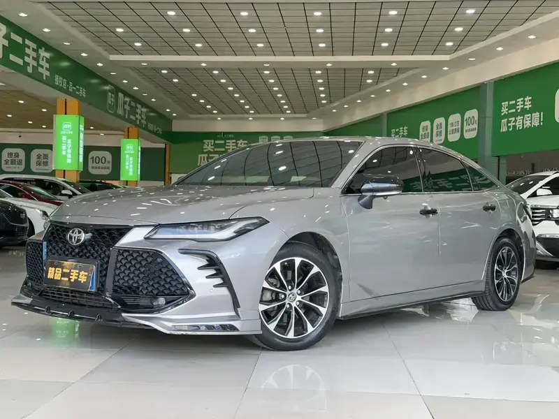 2023 Toyota Avalon с пробегом 65 000 км