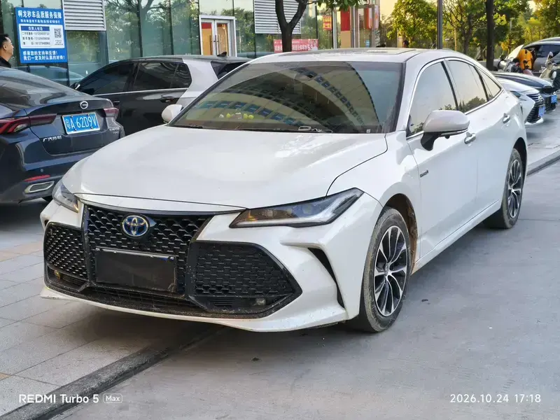 2022 Toyota Avalon с пробегом 59 300 км