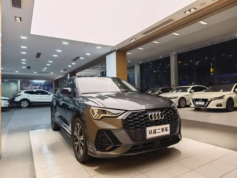 2020 Audi Q3 Sportback с пробегом 93 000 км