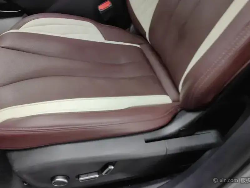 2021 Geely Monjaro с пробегом 61 800 км
