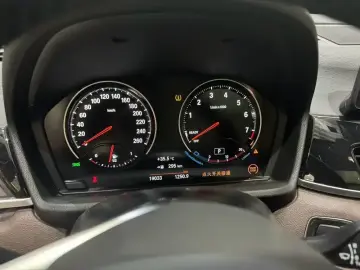 2022 BMW X1 с пробегом 19 000 км