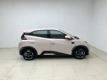 2025 BYD Seagull с пробегом 17 500 км