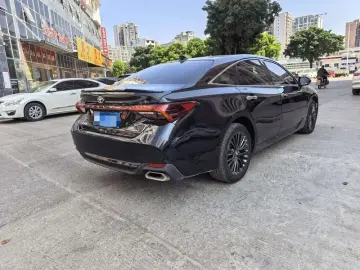 2022 Toyota Avalon с пробегом 83 000 км