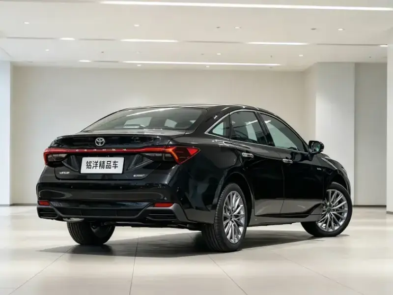 2024 Toyota Avalon с пробегом 10 000 км