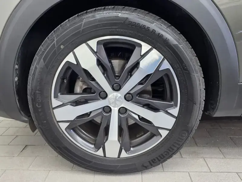 2021 Peugeot 3008 с пробегом 48 167 км
