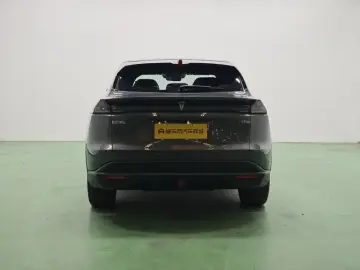 2026 Changan Deepal S07 с пробегом 700 км