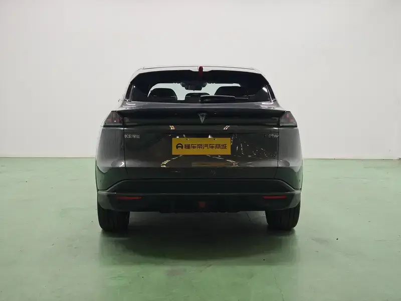 2026 Changan Deepal S07 с пробегом 700 км