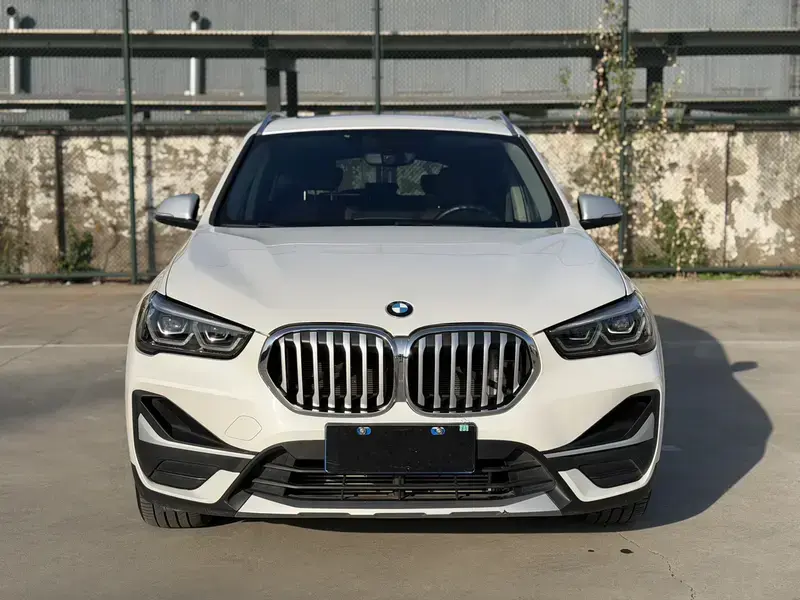 2022 BMW X1 с пробегом 39 000 км