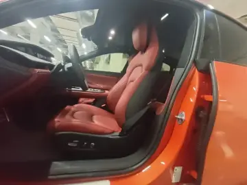 2024 Xiaomi SU7 с пробегом 16 000 км