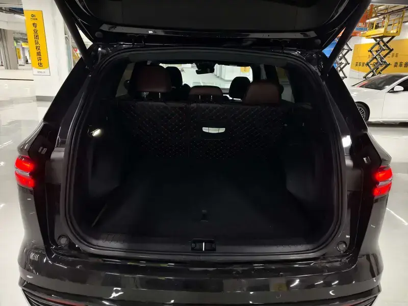2024 Geely Monjaro с пробегом 109 000 км
